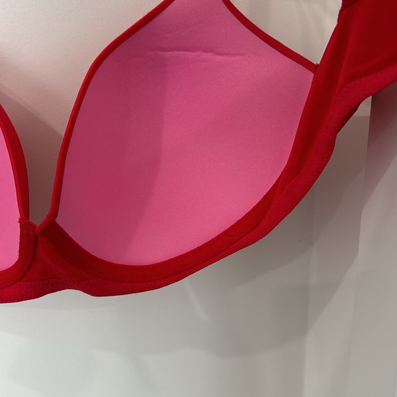 PINK - bra in size 34DD wireless / unwired. color: red. in great condition - Picture 5 of 6